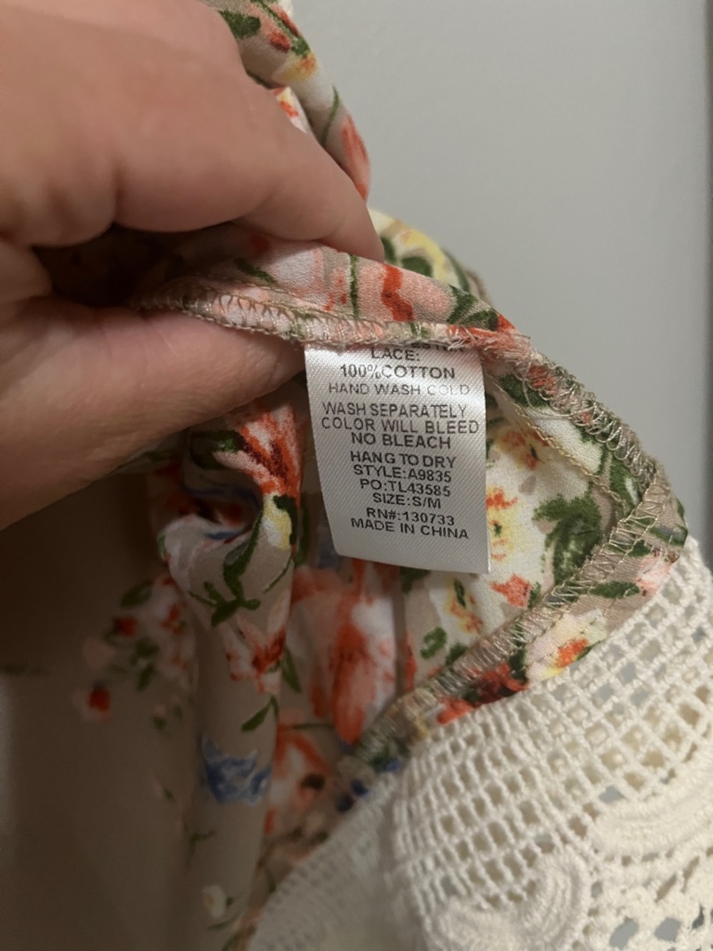 NWOT Umgee Floral Lace Trim Kimono - Picture 4 of 6